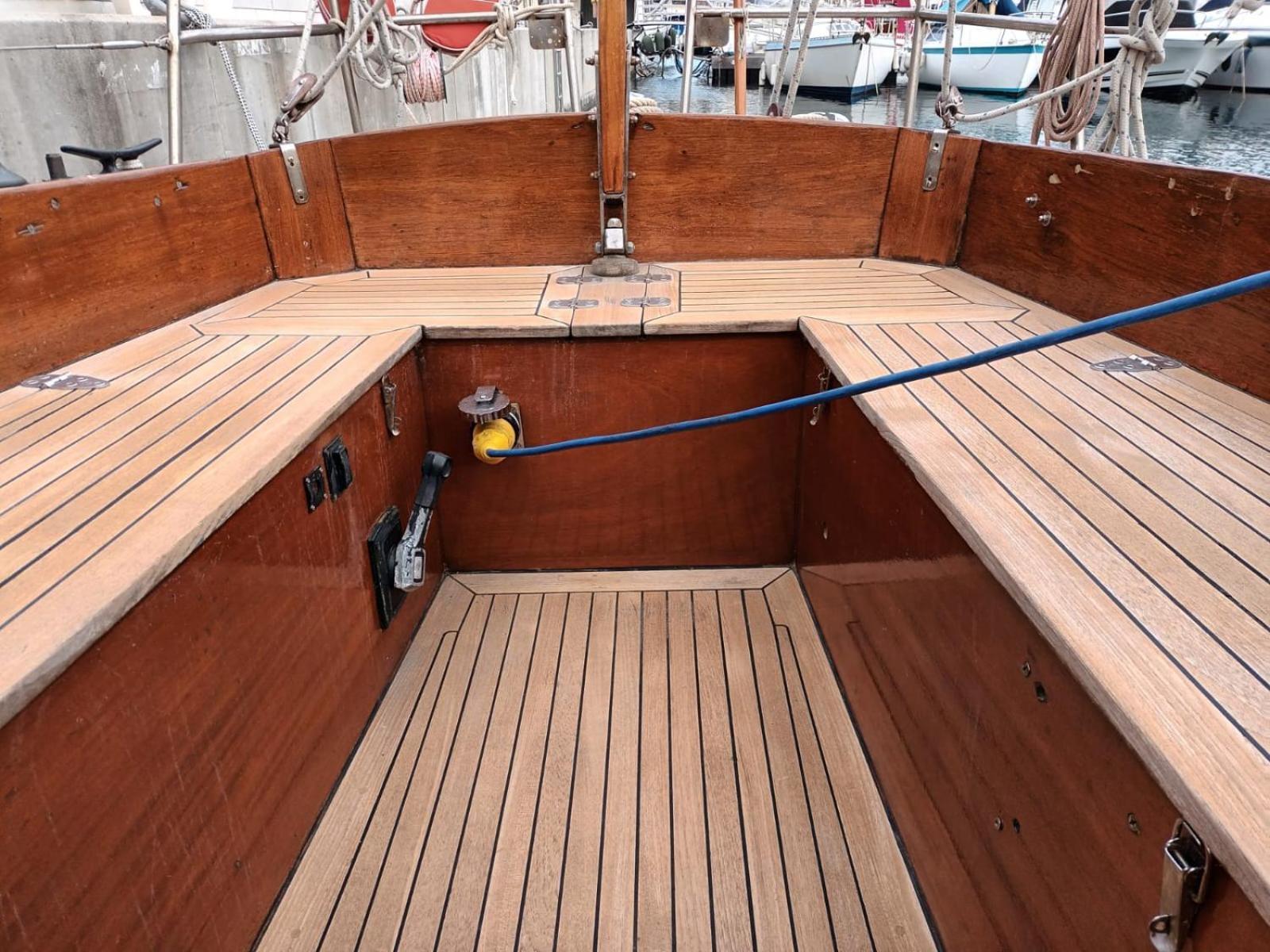 Bateau-hôtel Voilier Santana A *